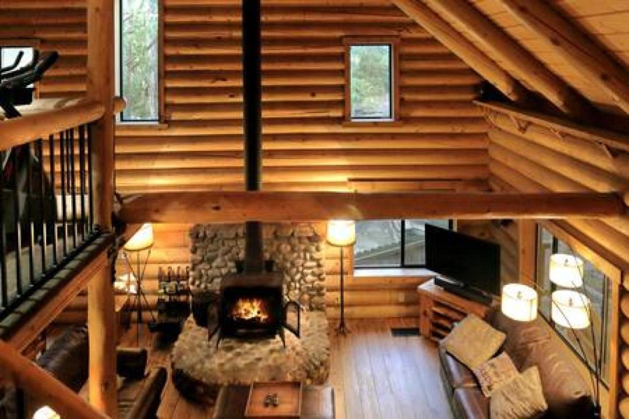 Eagles Nest - Natural Log Cabin With Guest House Idyllwild Dış mekan fotoğraf