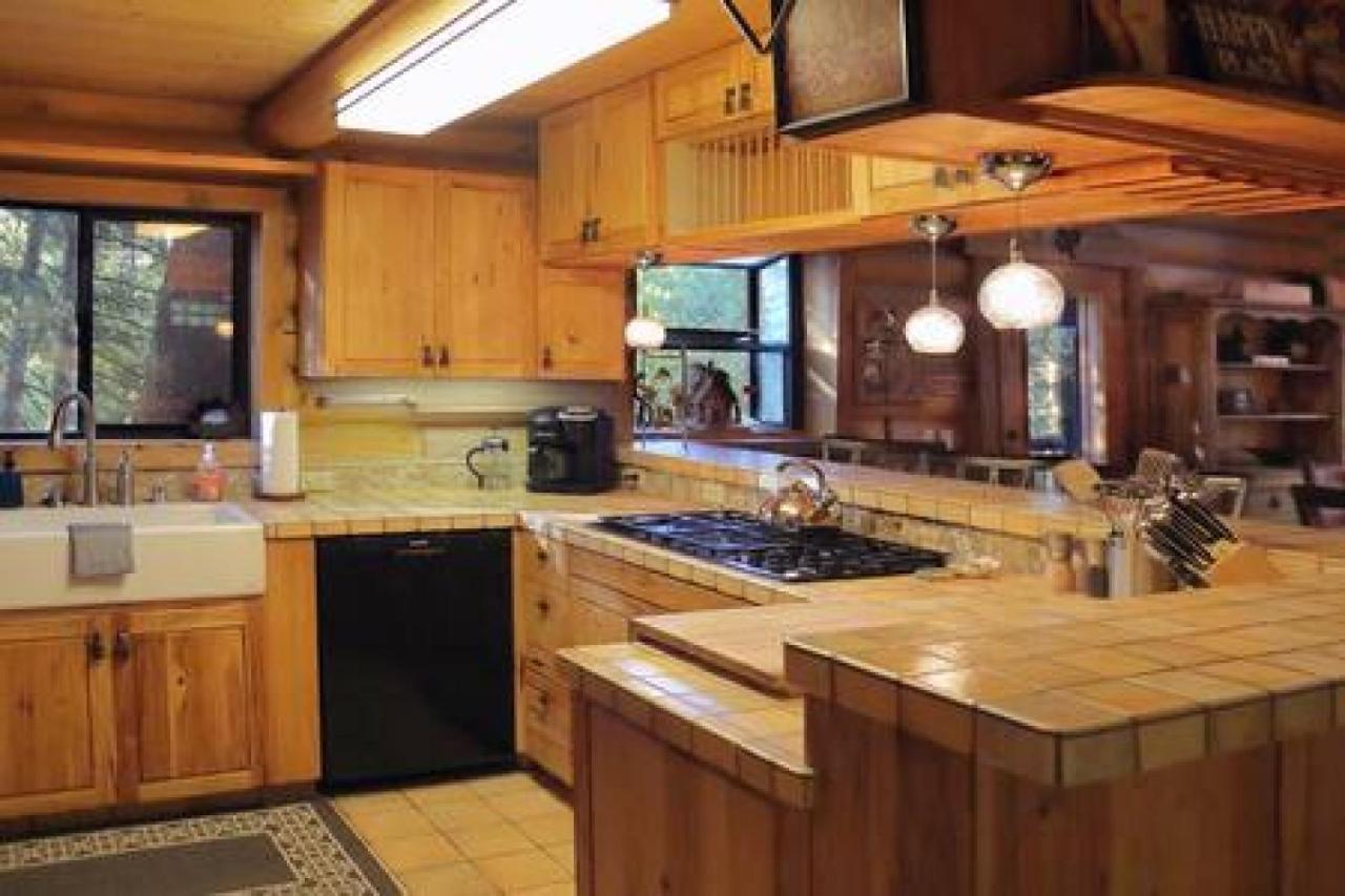 Eagles Nest - Natural Log Cabin With Guest House Idyllwild Dış mekan fotoğraf